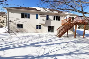 4298 Balsam Ln N, Plymouth, MN 55441 - Photo 5