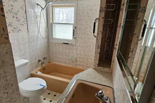 400 2nd St SW, Braham, MN 55006 - Photo 7