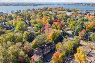 204 Central Ave S, Wayzata, MN 55391 - Photo 33