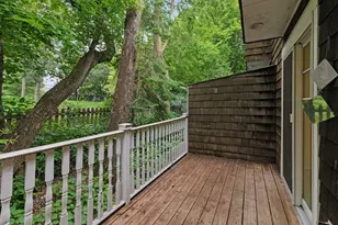 204 Central Ave S, Wayzata, MN 55391 - Photo 27