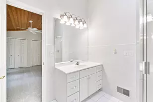 204 Central Ave S, Wayzata, MN 55391 - Photo 17