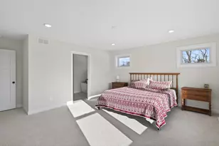 2388 Laurie Ct, Roseville, MN 55113 - Photo 35