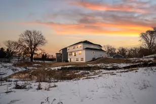 2388 Laurie Ct, Roseville, MN 55113 - Photo 89