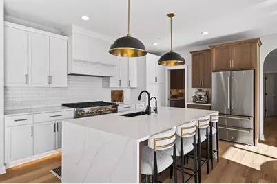 2388 Laurie Court, Roseville, MN 55113 - Photo 17