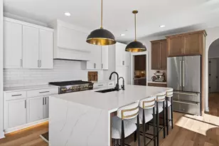 2388 Laurie Ct, Roseville, MN 55113 - Photo 17