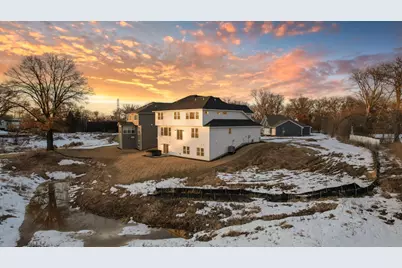 2388 Laurie Court, Roseville, MN 55113 - Photo 99