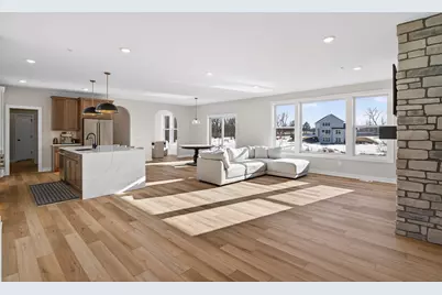 2388 Laurie Court, Roseville, MN 55113 - Photo 7