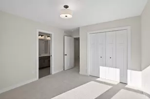 2388 Laurie Ct, Roseville, MN 55113 - Photo 43