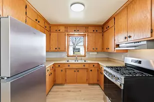 1955 Idaho Ave E, Saint Paul, MN 55119 - Photo 15