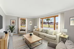 1955 Idaho Ave E, Saint Paul, MN 55119 - Photo 9