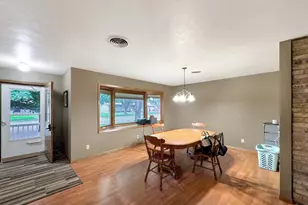 3033 Redwood Ave, Slayton, MN 56172 - Photo 5