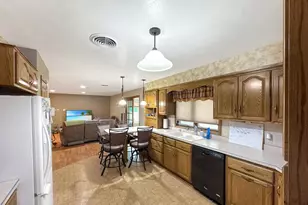 3033 Redwood Ave, Slayton, MN 56172 - Photo 7