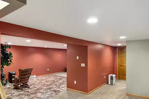 3033 Redwood Ave, Slayton, MN 56172 - Photo 15