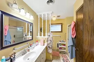 3033 Redwood Ave, Slayton, MN 56172 - Photo 11