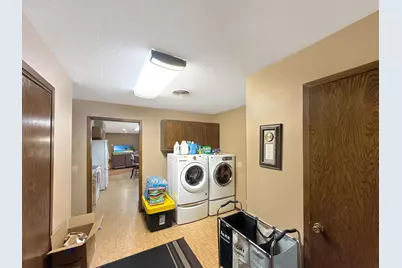 3033 Redwood Avenue, Slayton, MN 56172 - Photo 9
