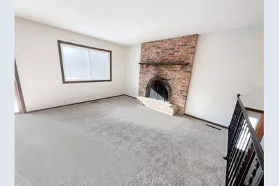 12060 71st Place N, Maple Grove, MN 55369 - Photo 3