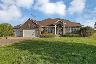 12446 190th St, Milaca, MN 56353 - Photo 3
