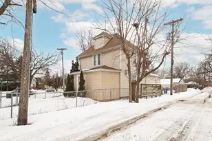 635 Canton St, Saint Paul, MN 55102 - Photo 45