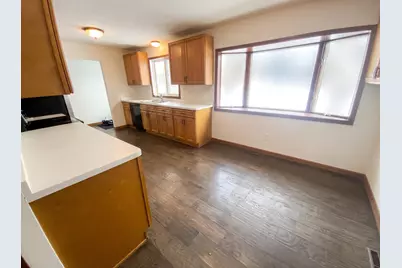 18817 Kenwood Trail, Lakeville, MN 55044 - Photo 7