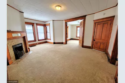 210 N Fremont Street #1, River Falls, WI 54022 - Photo 3