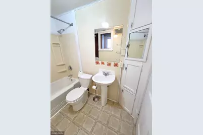 210 N Fremont Street #1, River Falls, WI 54022 - Photo 21