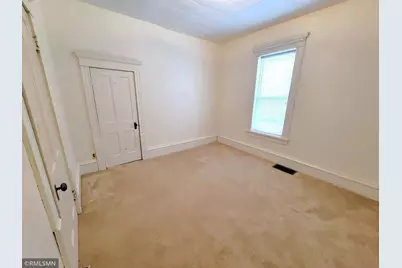 210 N Fremont Street #1, River Falls, WI 54022 - Photo 9