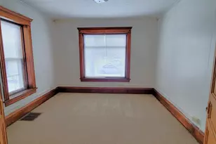 210 N Fremont St, River Falls, WI 54022 - Photo 15