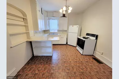 210 N Fremont Street #1, River Falls, WI 54022 - Photo 7