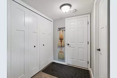 8957 SW Village Loop, Chanhassen, MN 55317 - Photo 27