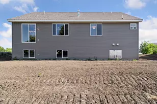 216 Carver Creek Pl, Carver, MN 55315 - Photo 41