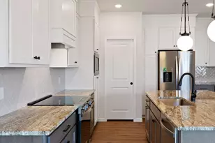 216 Carver Creek Pl, Carver, MN 55315 - Photo 13