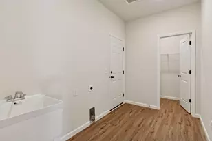 216 Carver Creek Pl, Carver, MN 55315 - Photo 33