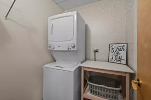 2885 Knox Ave S, Minneapolis, MN 55408 - Photo 29