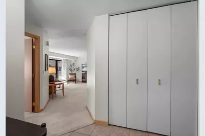 2885 Knox Avenue S #605, Minneapolis, MN 55408 - Photo 9