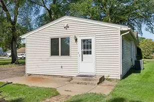 8801 2nd Ave S, Bloomington, MN 55420 - Photo 17