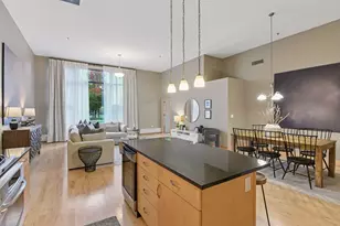 215 10th Ave S, Minneapolis, MN 55415 - Photo 11