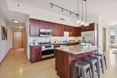 215 10th Avenue S #438, Minneapolis, MN 55415 - Photo 3