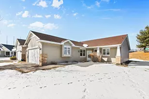 6555 Riverwood Ln, Brooklyn Center, MN 55430 - Photo 1