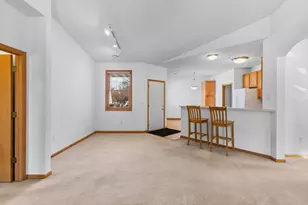 6555 Riverwood Ln, Brooklyn Center, MN 55430 - Photo 7