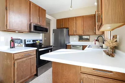 1920 53rd Avenue S, Fargo, ND 58104 - Photo 9