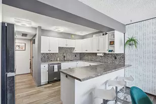 14326 Fairway Dr, Eden Prairie, MN 55344 - Photo 11