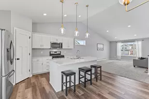 15216 Tiger St NW, Anoka, MN 55303 - Photo 9