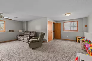 12995 Yukon St NW, Coon Rapids, MN 55448 - Photo 17