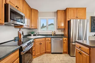 10500 Wyoming Ave S, Bloomington, MN 55438 - Photo 15