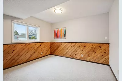 10500 Wyoming Avenue S, Bloomington, MN 55438 - Photo 29