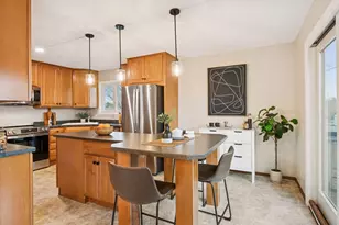 10500 Wyoming Ave S, Bloomington, MN 55438 - Photo 7