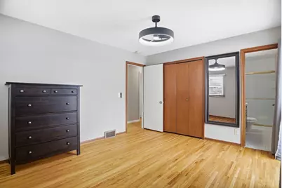 1107 Welcome Avenue N, Golden Valley, MN 55422 - Photo 9