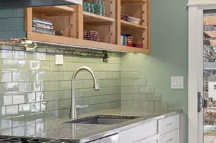 1337 Cleveland Ave S, Saint Paul, MN 55116 - Photo 11