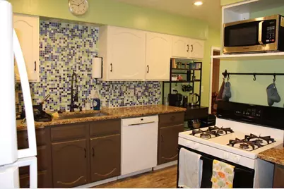 724 W Broadway Street, Winona, MN 55987 - Photo 9