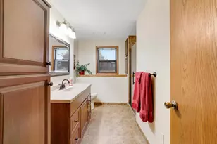 9200 67th Ave N, Brooklyn Park, MN 55428 - Photo 25